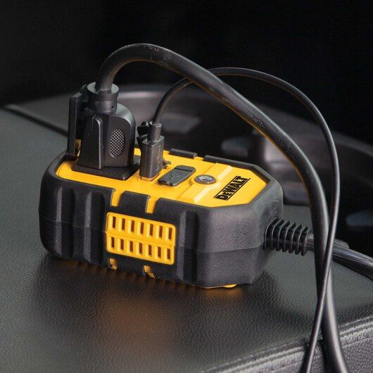 140W Power Inverter