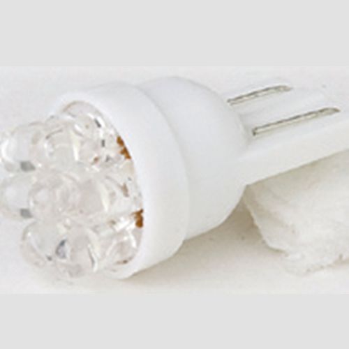 BULB 194 (T10) 7-LED WHITE (2)