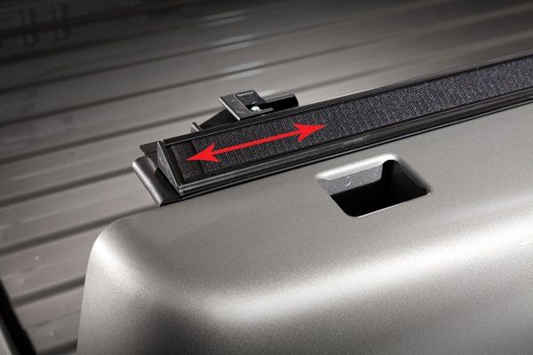 Truxedo® • 549801 • Lo Pro QT® • Soft Roll Up Tonneau Cover • GMC Canyon 15-15 5'