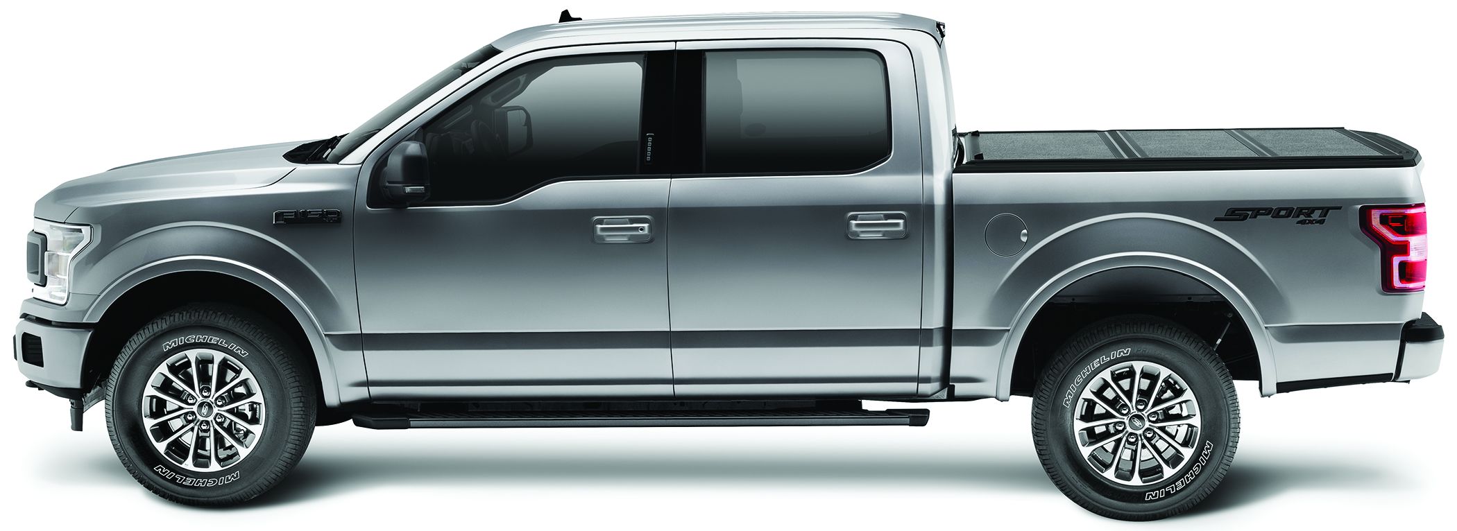 RTX® • RTX14018 • Hard Folding Tonneau Cover • Chevy Silverado / Sierra 5'5" 14-18