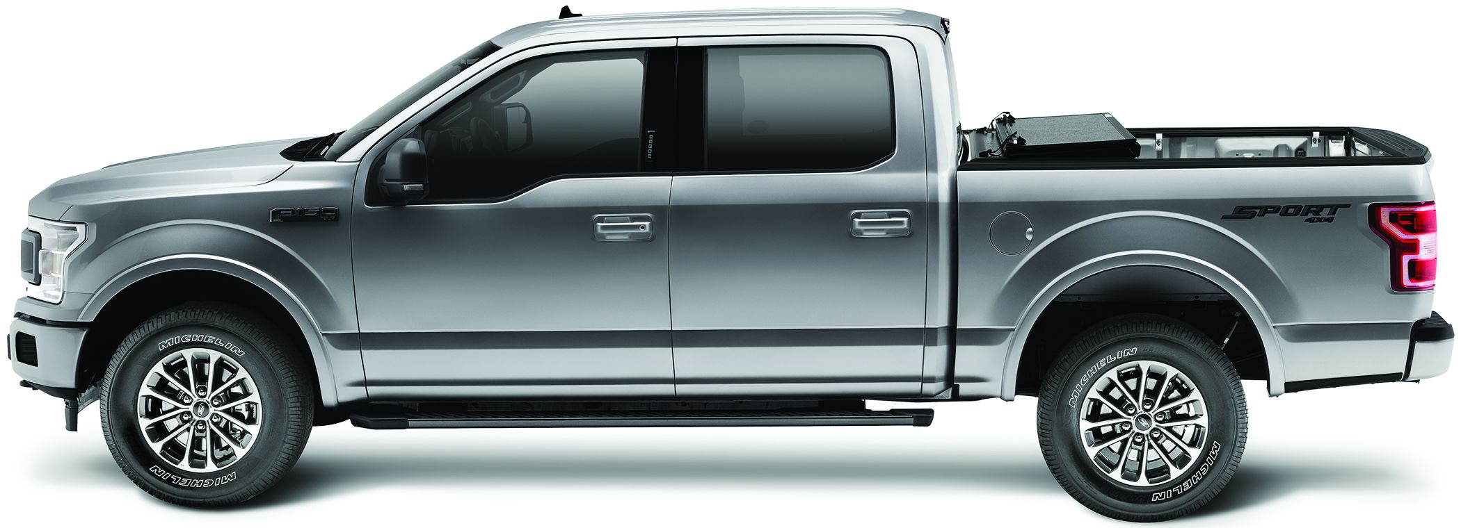 RTX® • RTX44007 • Hard Folding Tonneau Cover • Toyota Tundra 2007-2021 5'5"