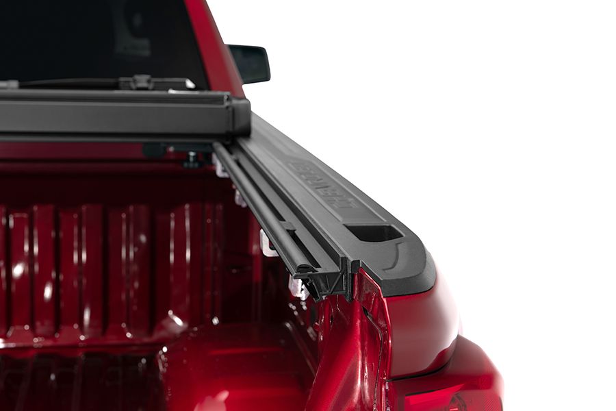 RTX® • RTX24020 • Hard Folding Tonneau Cover • Ford F-150 6'6" 15-20