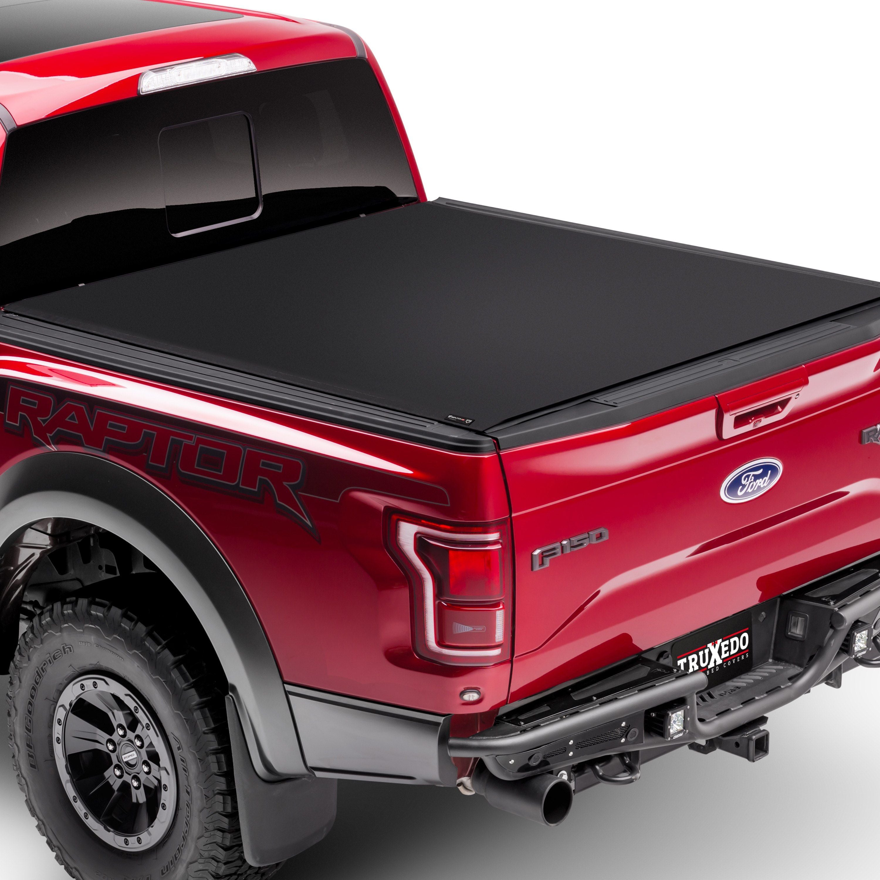 Truxedo® • 1572416 • Sentry CT® • Hard Roll Up Tonneau Cover • Chevrolet Silverado 1500 19-23