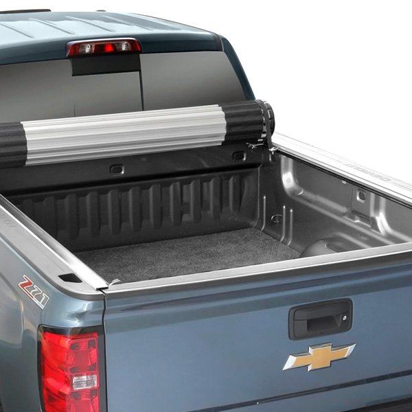 BAK® • 79132 • Revolver X4 • Hard Rolling Tonneau Cover • Chevrolet Silverado / GMC Sierra 1500 8' 19-22